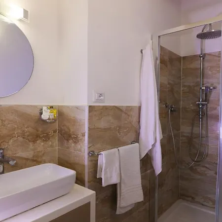 Afrodite Πανσιόν Tropea